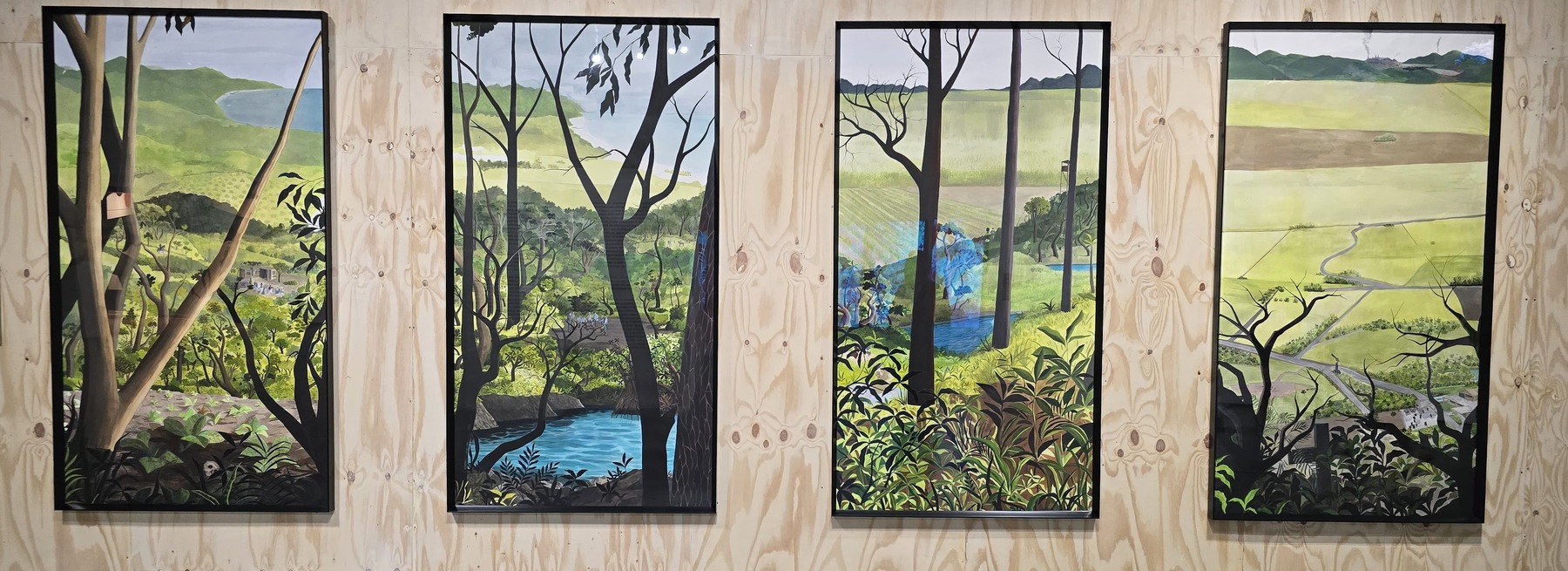 Serie de cuatro pinturas de paisaje expuesta en el 29.º Concurso de Arte Eduardo León Jimenes, en el Centro León